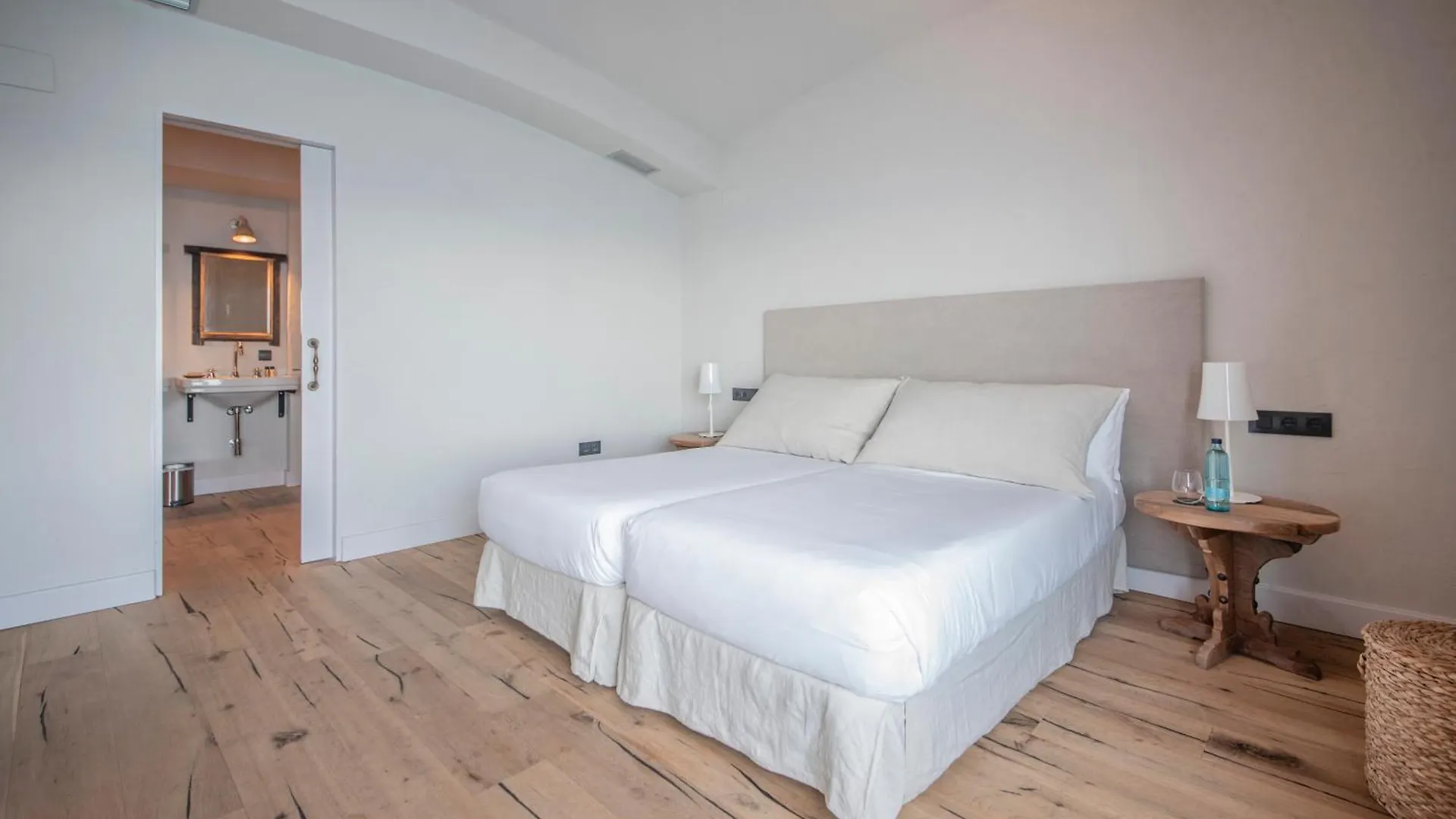 Bypillow Cap Sa Sal (Adults Only) Begur